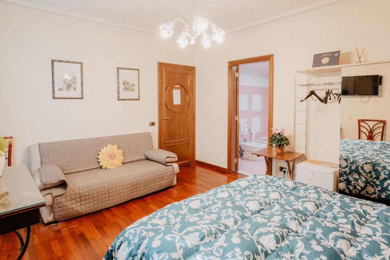 Villa Luigi XVI Таранто Екстер'єр фото