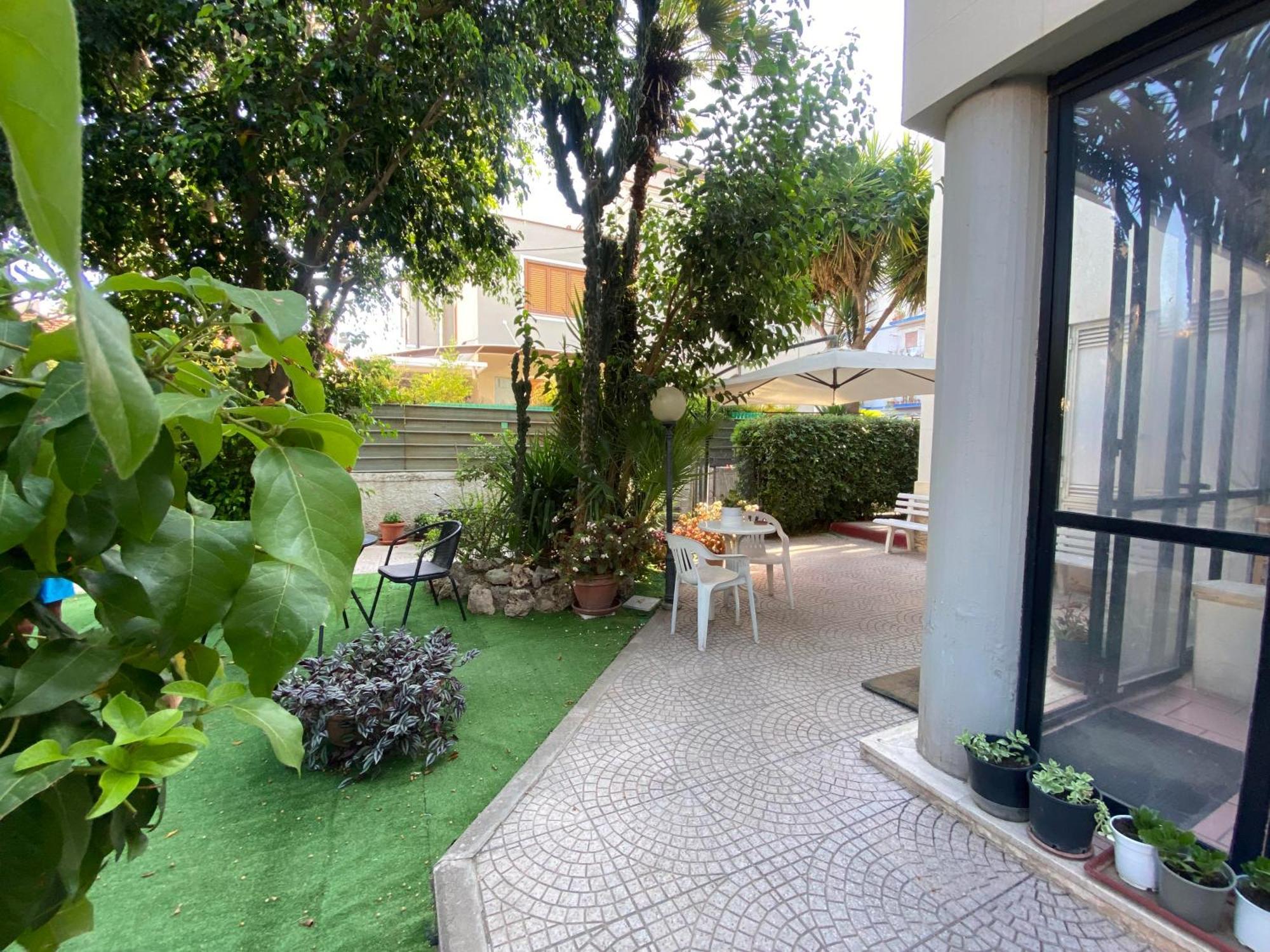 Villa Luigi XVI Таранто Екстер'єр фото